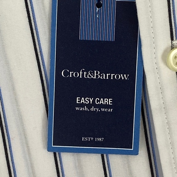 NEW Croft & Barrow Short Sleeve Button Down Striped Shirt Sz Medium NWT - Picture 7 of 8